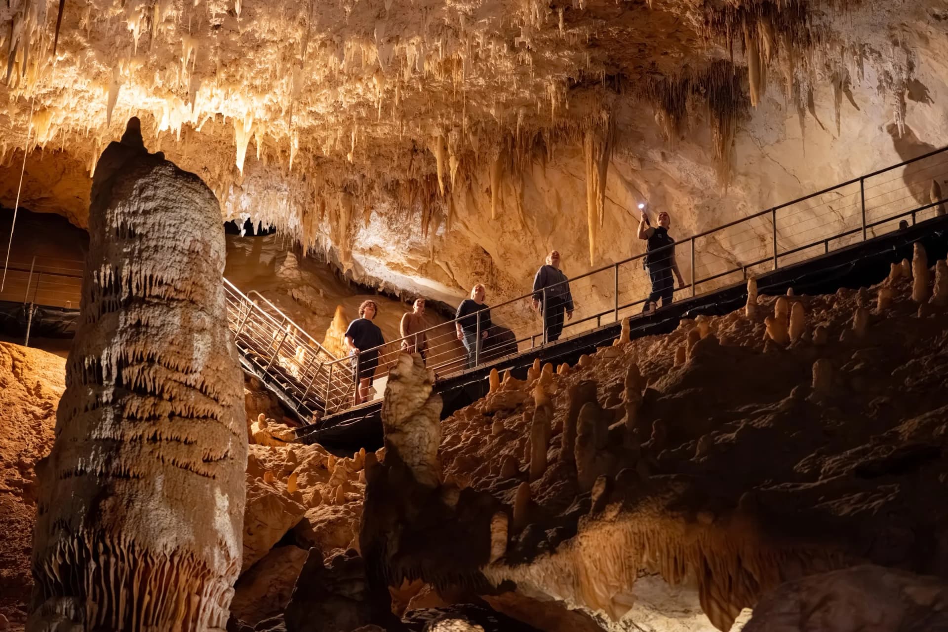 Jewel Cave